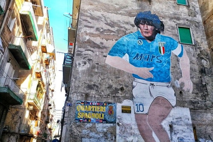 マラドーナ ナポリに奇跡をおこした伝説の男とは Diego Maradona ナポリ観光 旅行に特化した情報サイト Napolissimi