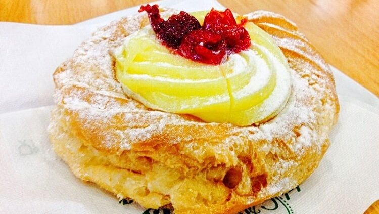 イタリアの父の日はいつ?過ごし方と伝統的なお菓子 -Festa del Papà-