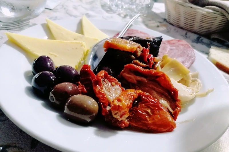 【Trattoria da Antonio】カターニアの気取らない大衆的トラットリア