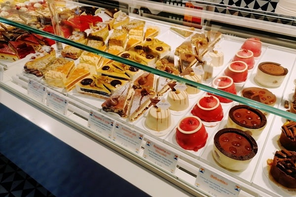ショーケース