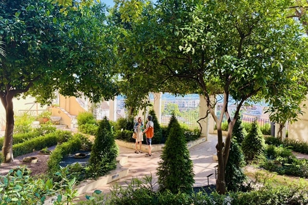 庭園
