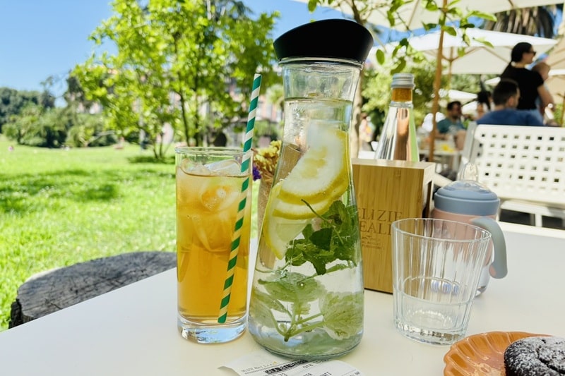 【Stufa dei Fiori】カポディモンテ美術館の庭園内にある素敵なカフェテリア